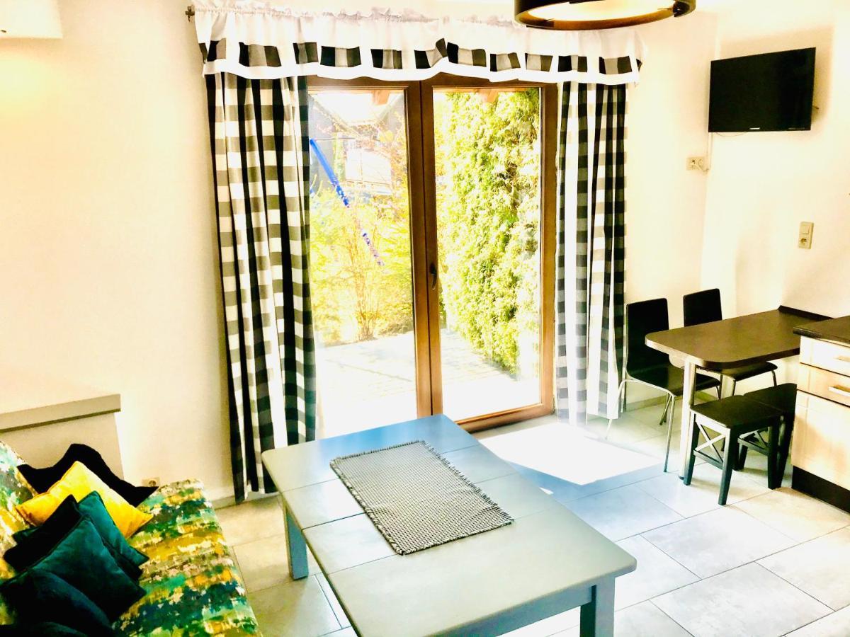 Domki I Apartamenty Caloroczne Koliber Władysławowo Exterior foto
