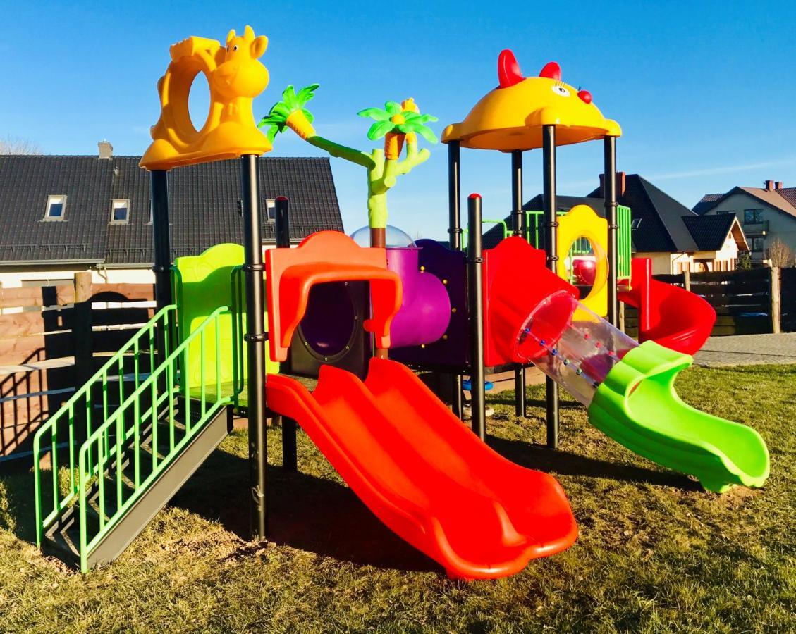Domki I Apartamenty Caloroczne Koliber Władysławowo Exterior foto