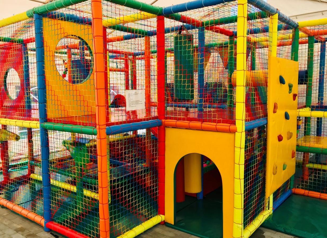 Domki I Apartamenty Caloroczne Koliber Władysławowo Exterior foto